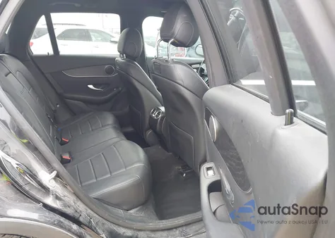 2018 Mercedes-Benz Glc 300 z USA, uszkodzony, nr VIN WDC0G4JB9JV018899